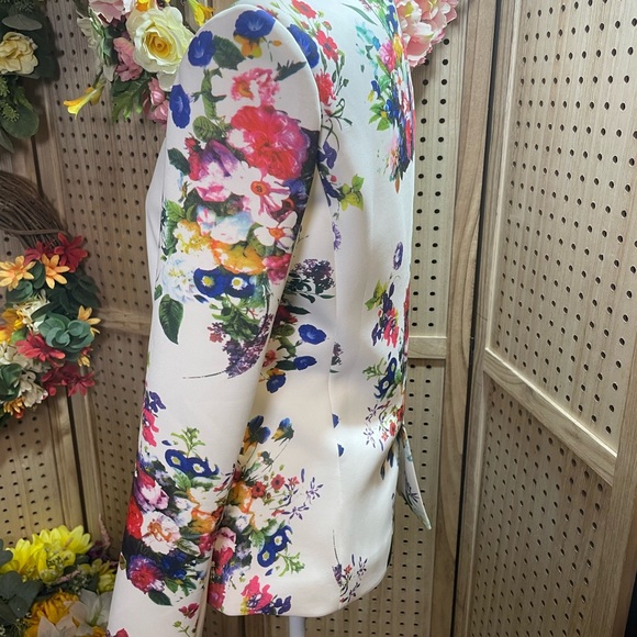 Floral Women's Blazer - Picture 4 of 10